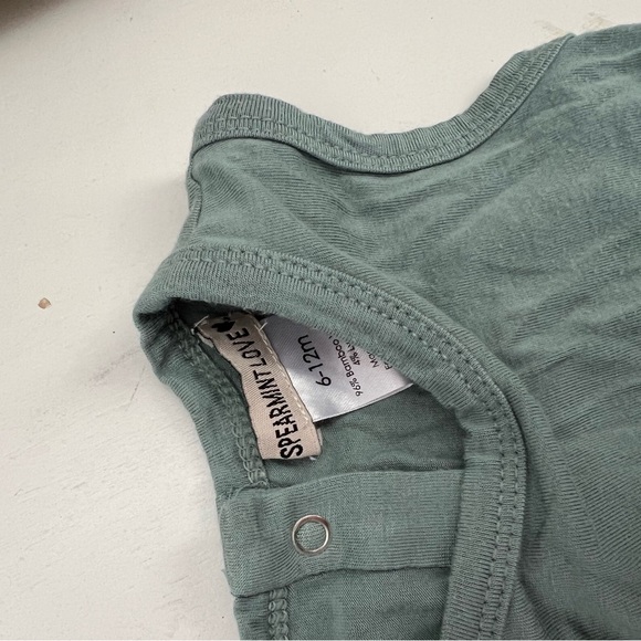 Spearmint Love Romper *Like new* 6-12 mo - Picture 2 of 2